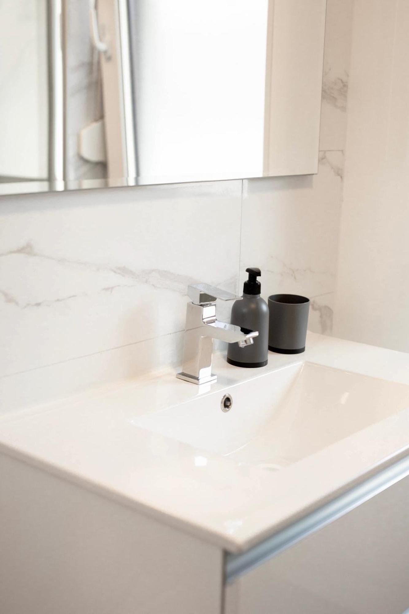 Aura Apartments Zirovnica Zewnętrze zdjęcie